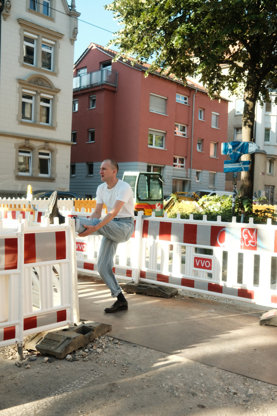 DLF - Motel Erb - Alles steht in Flammen – Musikvideo - MakingOf